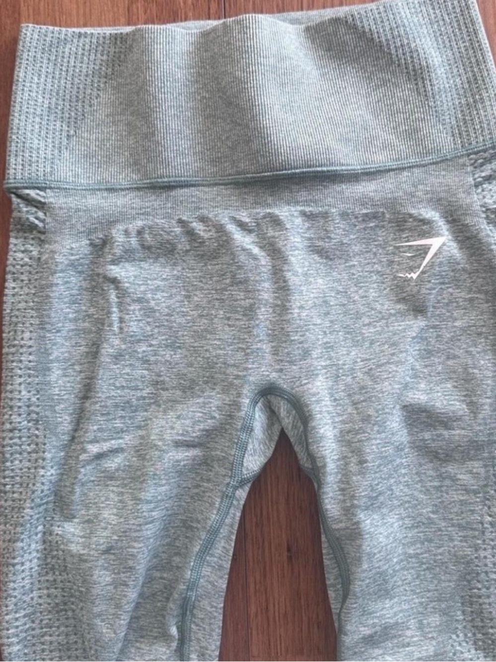Mint Green Gymshark butt scrunch athletic leggings